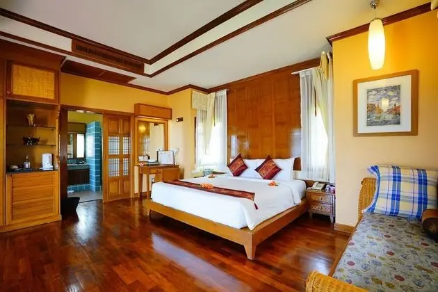 Villa with Sea View