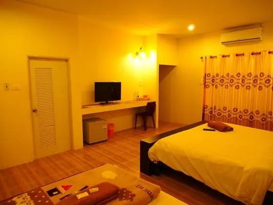 Triple Room with Garden View