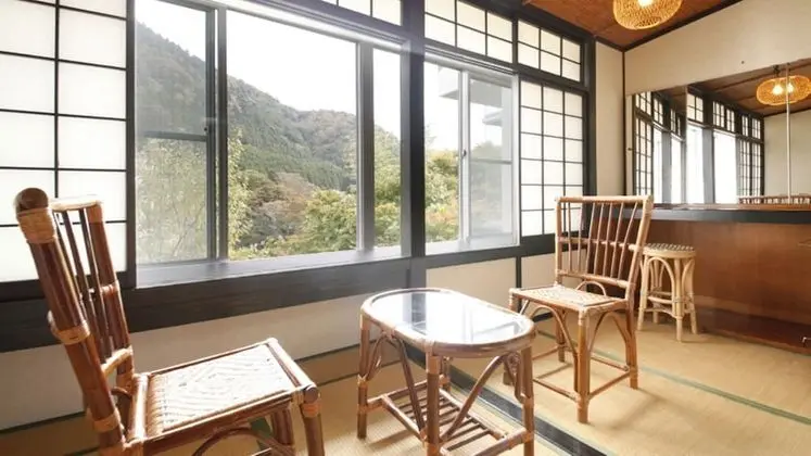 Traditional Oda (Modern Japanese 3-4person)