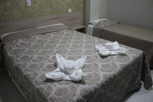 Standard Büyük Yataklı Tek Kişilik Oda