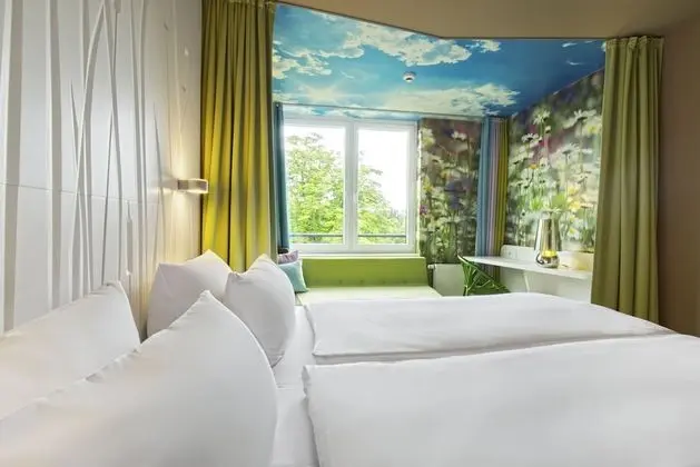 Tek Büyük Yataklı Oda, 1 En Büyük (King) Boy Yatak