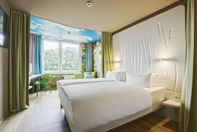 Tek Büyük Yataklı Oda, 1 En Büyük (King) Boy Yatak