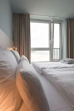 Tek Büyük Yataklı Oda, Marina Manzaralı