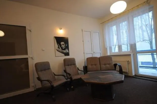 Exclusive Stüdyo Süit