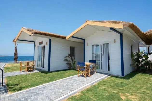 Deluxe Oda, Deniz Manzaralı, Bahçe Katı