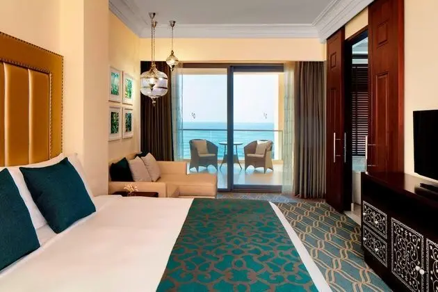 Deluxe Oda, 1 En Büyük (King) Boy Yatak, Sigara İçilebilir, Deniz Manzaralı (Balcony)