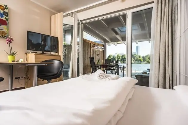 Luxury Apart Daire, 2 Tek Kişilik Yatak, Nehir Manzaralı (50€ cleaning fee on top of the rate)