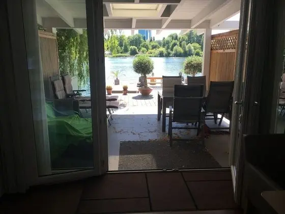 Luxury Apart Daire, Teras, Göl Kenarı (50€ cleaning fee on top of the rate)