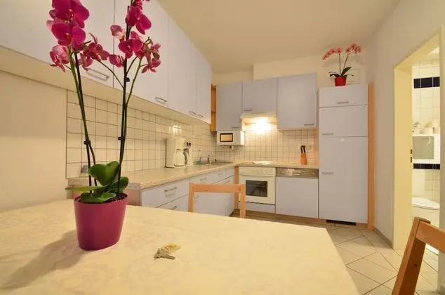 Apart Daire, 1 Yatak Odası, Bahçe Manzaralı, Bahçeli (50€ cleaning fee on top of the rate)