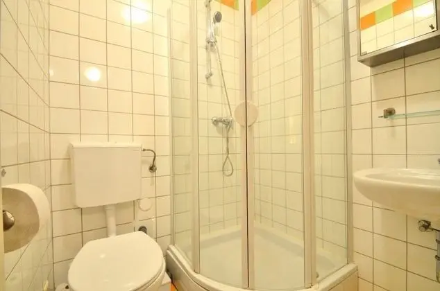 Standard Stüdyo, 1 Tek Kişilik Yatak, Buzdolabı ve Mikrodalga (50€ cleaning fee on top of the rate)