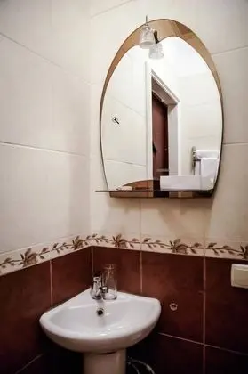Basic Tek Büyük Yataklı Oda, 1 Çift Kişilik Yatak, Bahçe Manzaralı