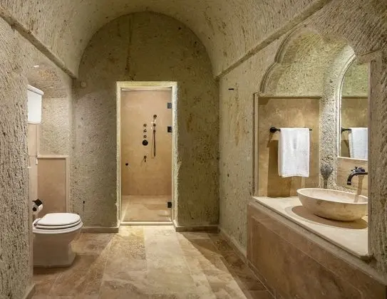 Danismend Gazi Cave Suite