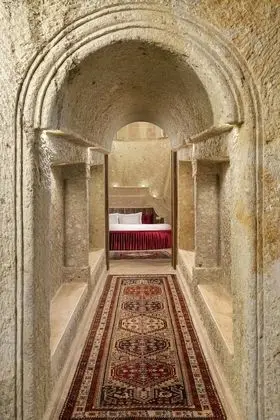 Kadi Burhaneddin Cave Suite