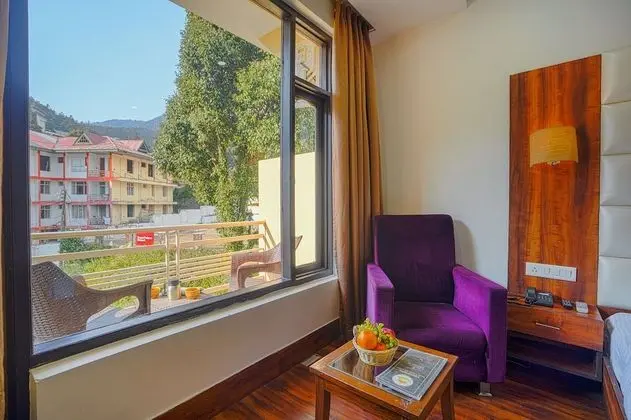 Superior Tek Büyük veya İki Ayrı Yataklı Oda