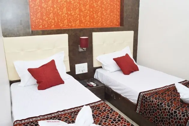 Deluxe Üç Kişilik Oda