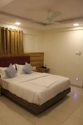 Deluxe Tek Büyük Yataklı Oda, 1 Çift Kişilik Yatak