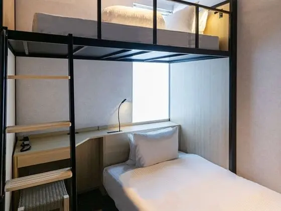 Tek Kişilik Oda, Sigara İçilmez (Loft)