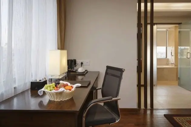 Deluxe İki Ayrı Yataklı Oda, 2 Tek Kişilik Yatak, Küvet, Şehir Manzaralı