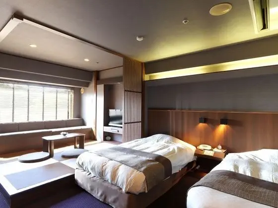 Oda, Sigara İçilmez (Komorebi, Japanese Western Style Room)