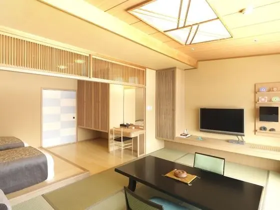 Traditional Oda, Sigara İçilmez (BEKKAN Premium Kaiseki Dinner)