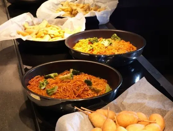 Traditional Oda, Sigara İçilmez, Göl Manzaralı (for Group, SHIORI)