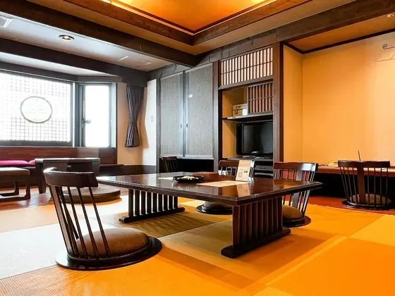 Traditional Oda, Sigara İçilmez (RERA (Ainu Culture) Japanese Style )
