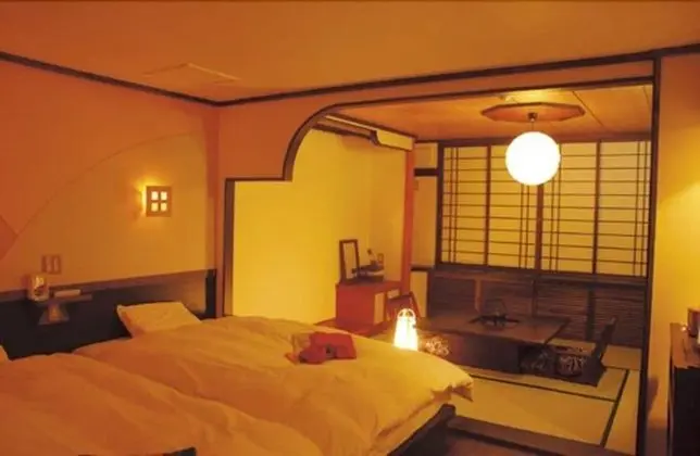 Traditional Oda (with Japanese style fireplace)