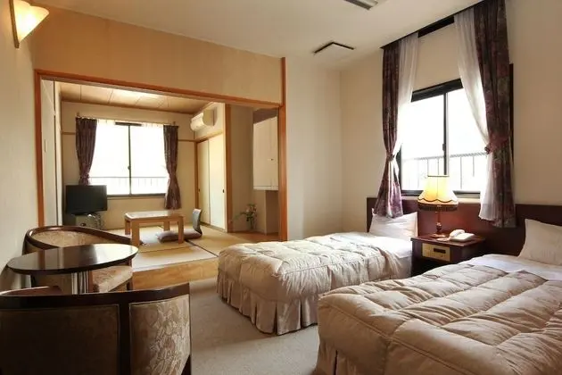Traditional Oda (Japanese Western Style)