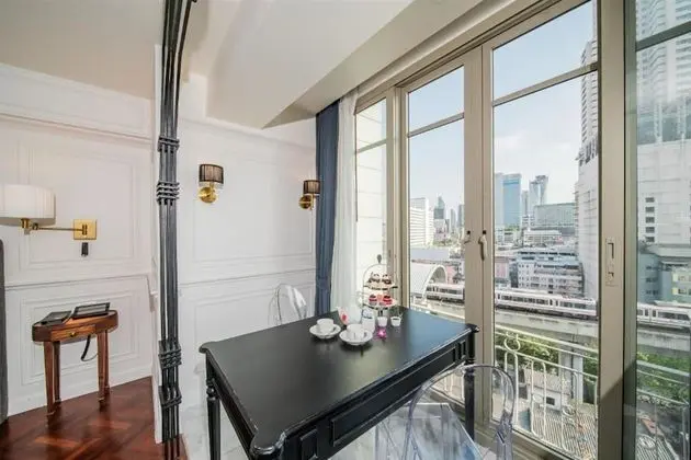 Siam Suite Twin Room