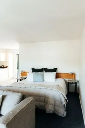 Studio Top Floor