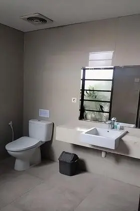 Tek Büyük Yataklı Oda, Küçük Mutfak