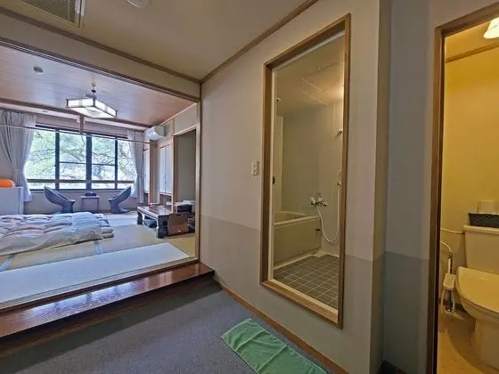Traditional Oda (Japanese Style 5 guests with Toilet)