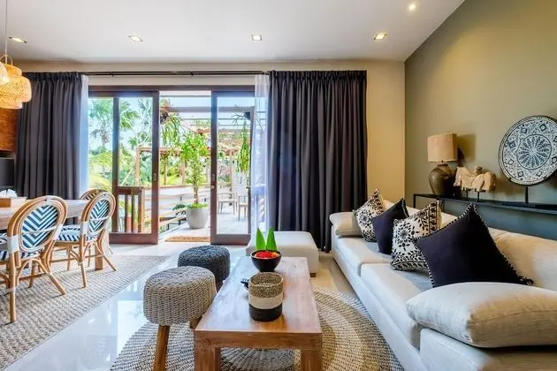 2 Bedroom Suite Apartment, Garden View