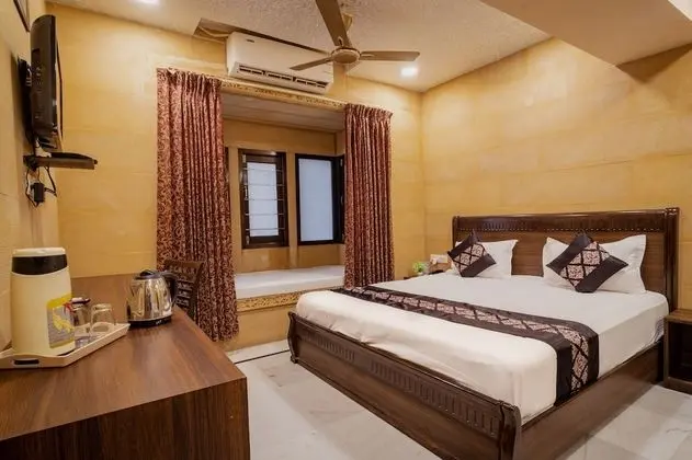Haveli Suite