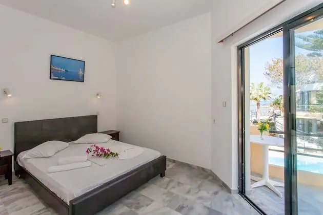 Standard Oda, Bahçe Manzaralı