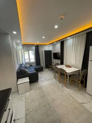 https://images.odamax.com/img/1920x1080/odamax/image/upload/Akasya_Apart_202511081354170_WhatsApp_Image_2025_11_08_at_12_35_24.jpeg