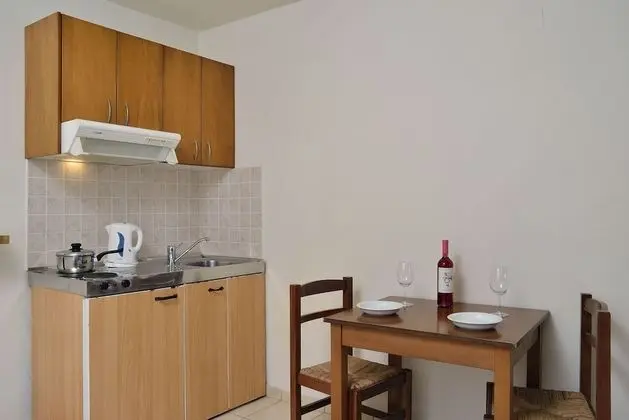 Economy Stüdyo (Ground floor)