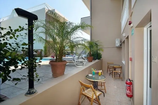 Economy Stüdyo (Ground floor)