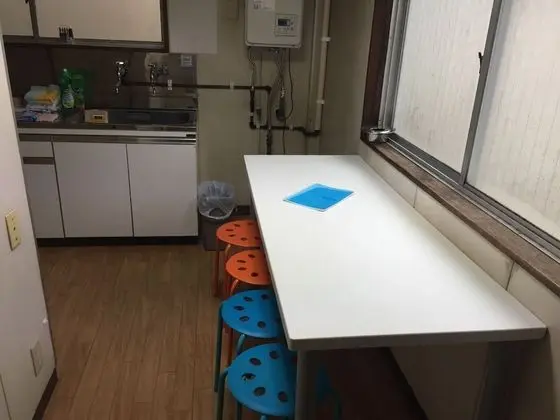 Ortak Ranzalı Oda, Karma Ranzalı Oda