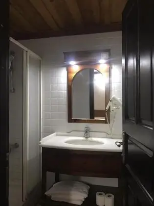 Standard Tek Büyük veya İki Ayrı Yataklı Oda