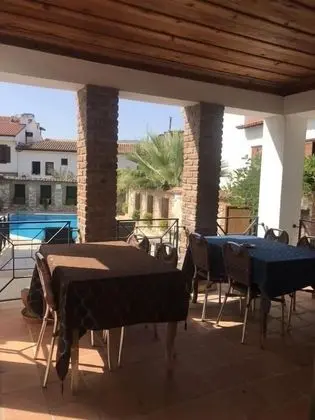 Superior Tek Büyük veya İki Ayrı Yataklı Oda, 1 Çift Kişilik veya 2 Tek Kişilik Yatak