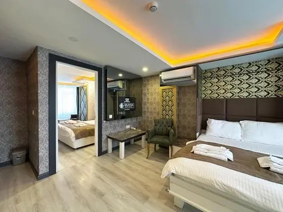 Suite, Bahçe Manzaralı