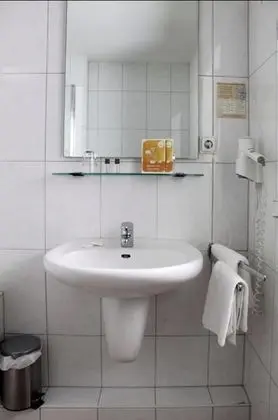 Tek Kişilik Oda