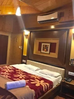Deluxe Oda, 1 En Büyük (King) Boy Yatak, Vadi Manzaralı