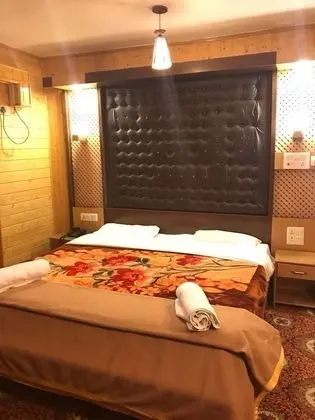 Deluxe Oda, 1 En Büyük (King) Boy Yatak, Vadi Manzaralı