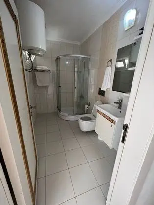 Grand Deluxe Oda, Havuz Manzaralı