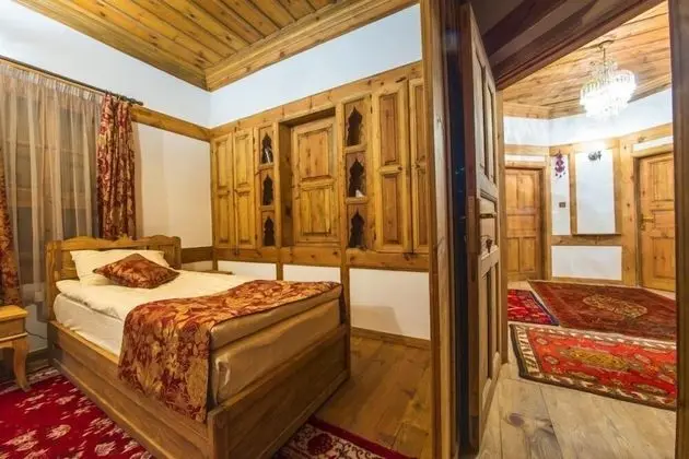 Deluxe Tek Büyük veya İki Ayrı Yataklı Oda