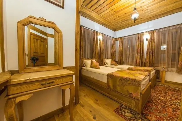 Deluxe Tek Büyük veya İki Ayrı Yataklı Oda