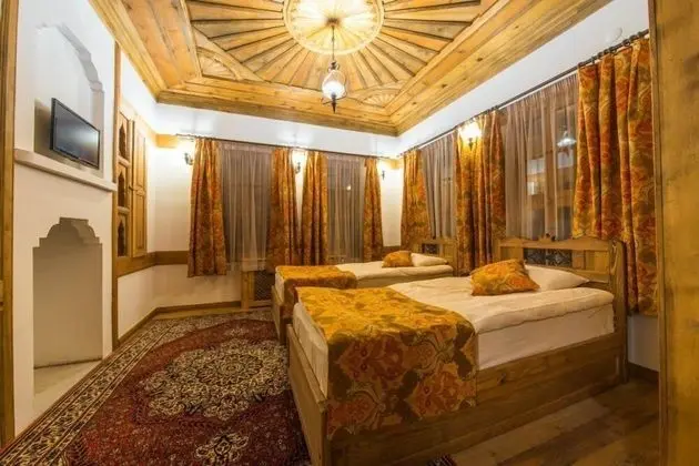 Deluxe Tek Büyük veya İki Ayrı Yataklı Oda