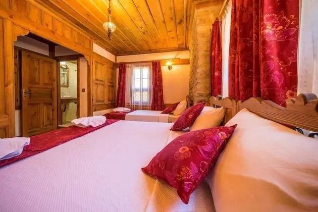 Deluxe Üç Kişilik Oda